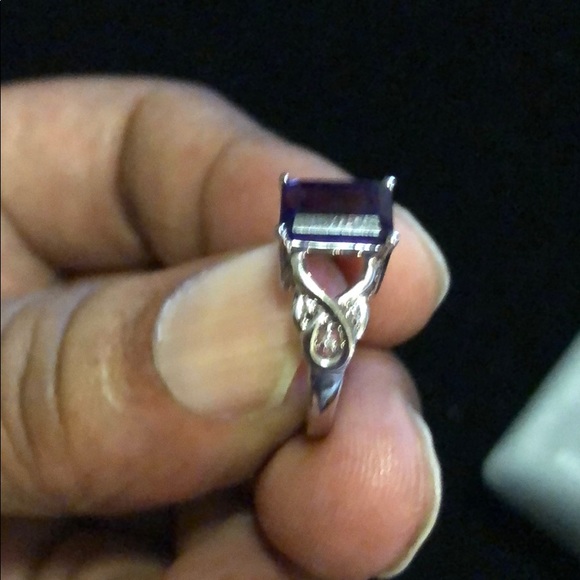 Ring (Amethyst) - Picture 4 of 7